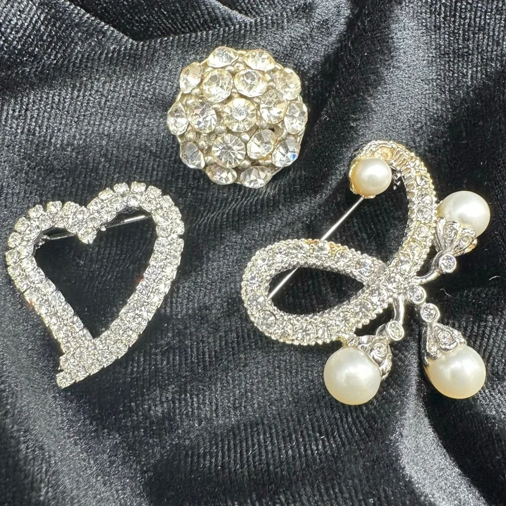 Rhinestone Brooch Set 3 Rhinestone Heart Bow Silver Tone Faux Pearl Wedding Pin